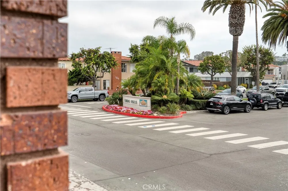 205 Via Lido Soud Newport Beach, CA 92663