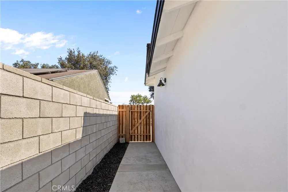 11412 Broaded St. Santa Fe Springs, CA 90670