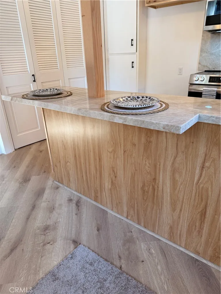 31024 Wild Oak Running Springs, CA 92382