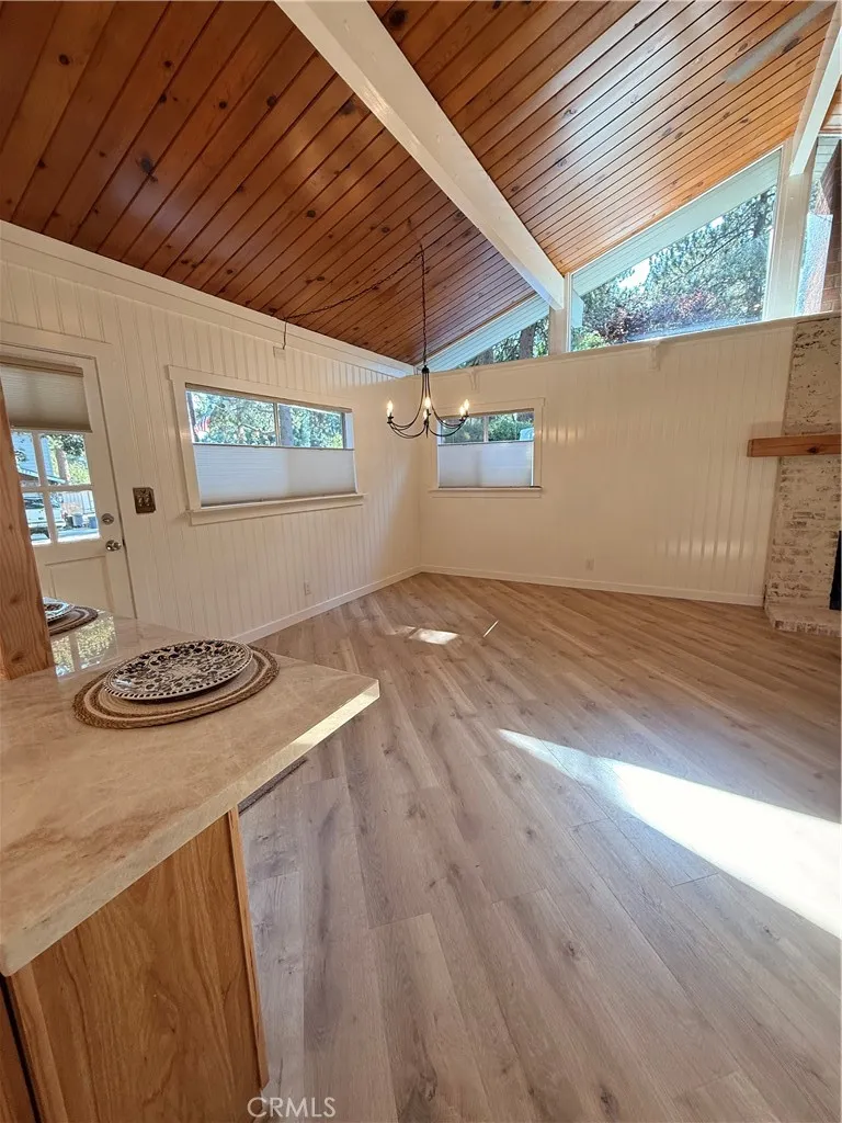 31024 Wild Oak Running Springs, CA 92382