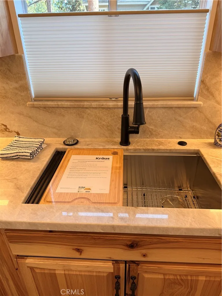 31024 Wild Oak Running Springs, CA 92382