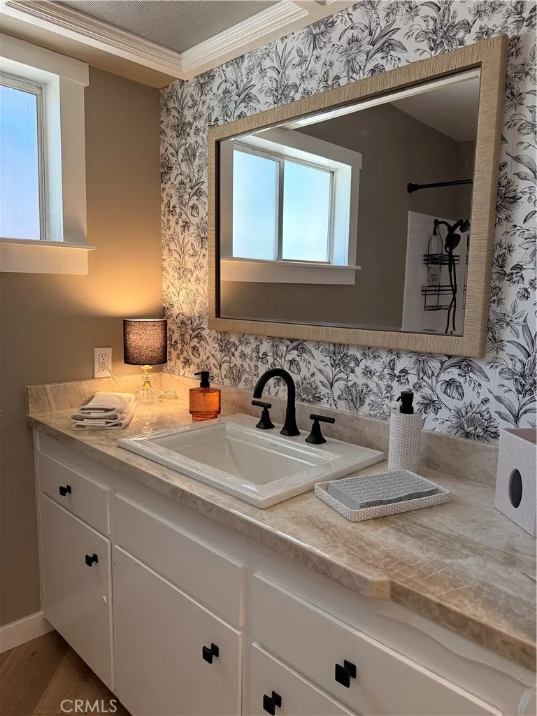 31024 Wild Oak Running Springs, CA 92382