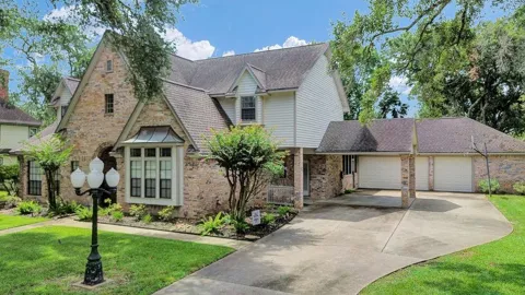 116 Dewberry Drive