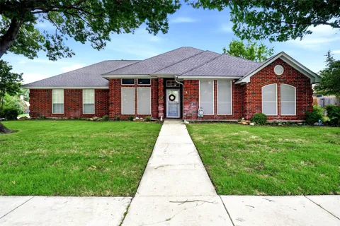 701 Western Trail