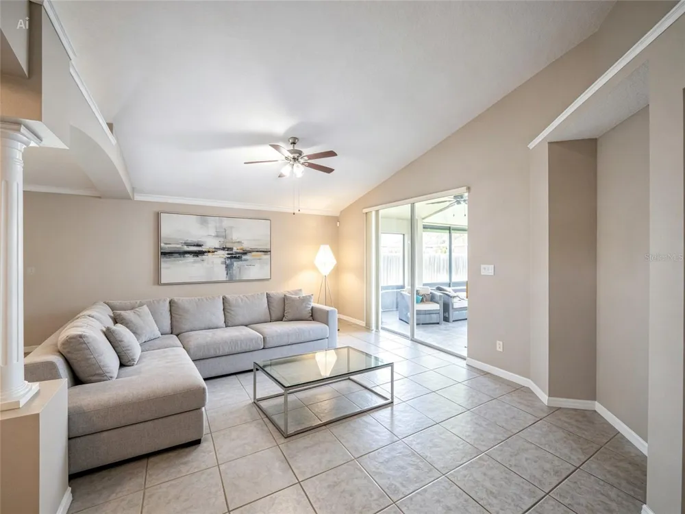 2843 STRAND CIRCLE Oviedo, FL 32765
