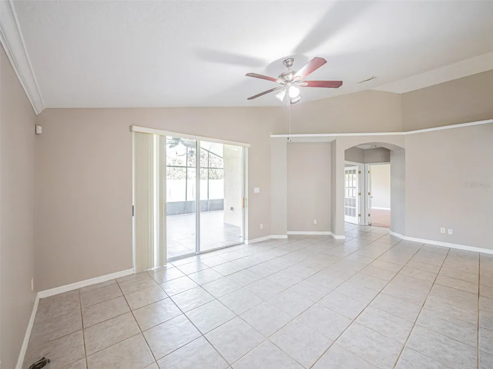 2843 STRAND CIRCLE Oviedo, FL 32765