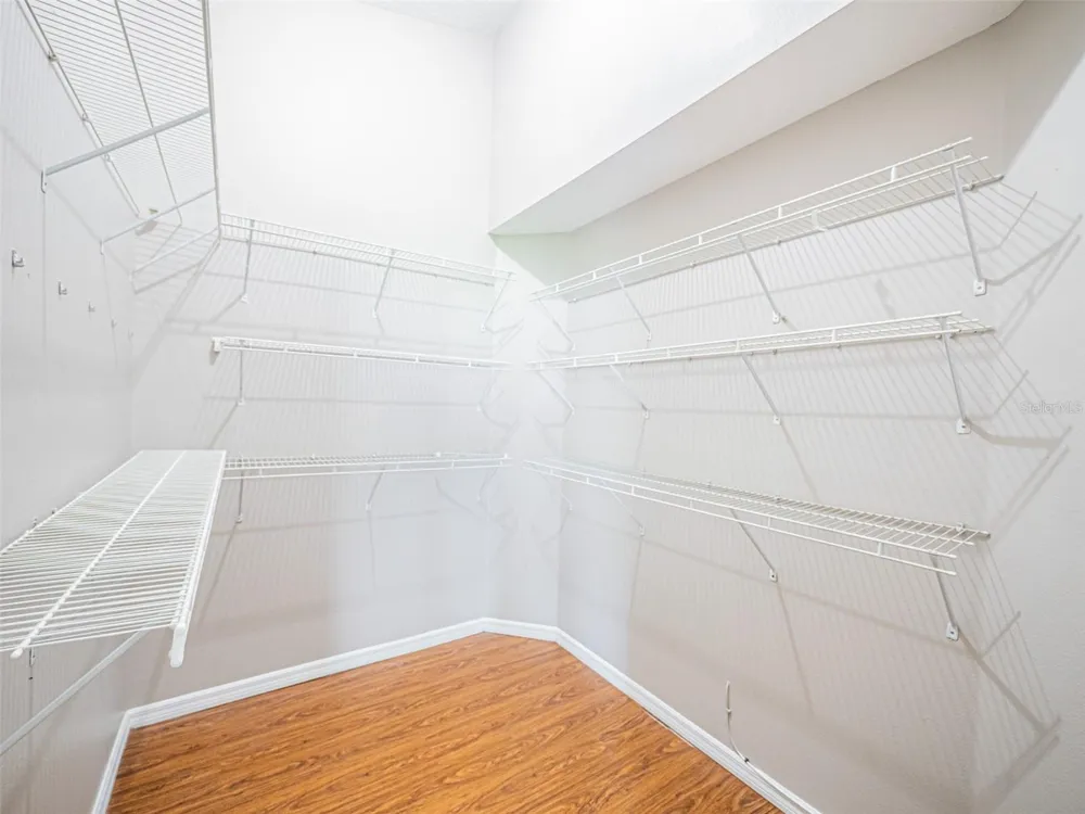 2843 STRAND CIRCLE Oviedo, FL 32765