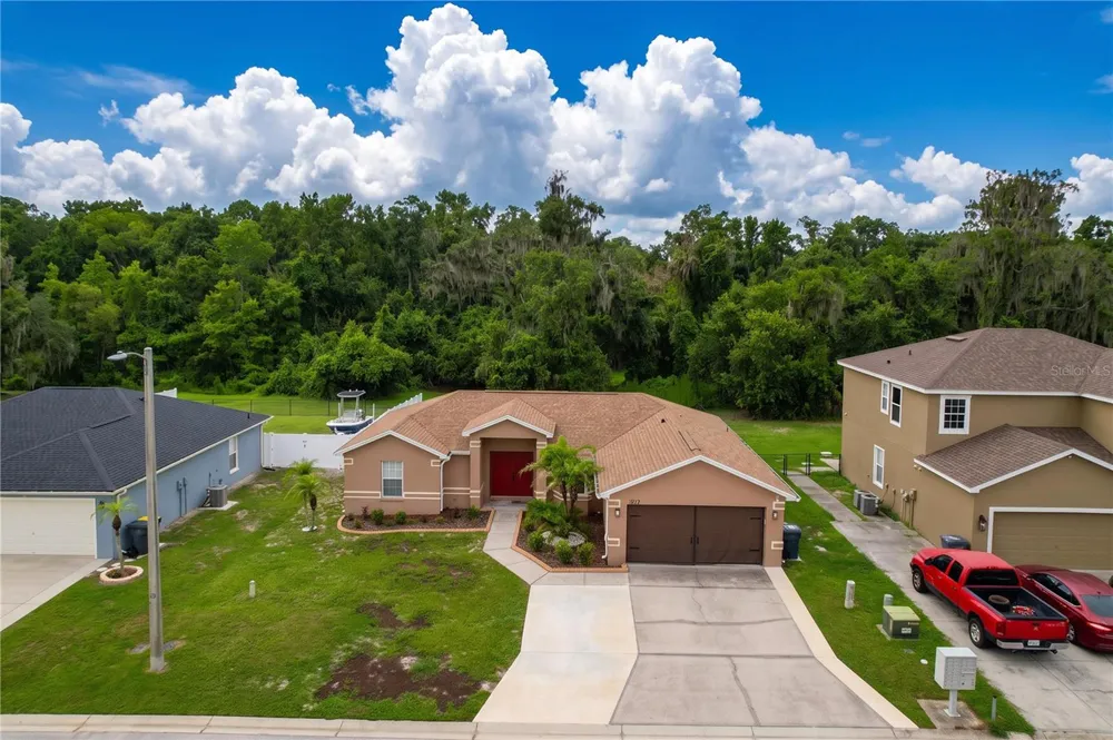 3217 ENCLAVE BOULEVARD Mulberry, FL 33860