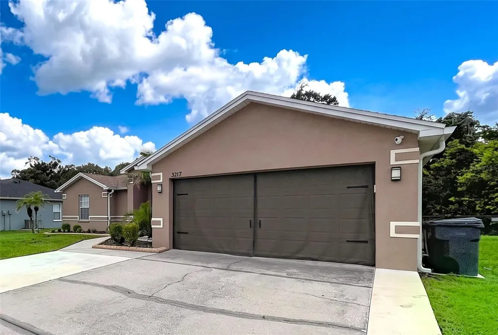 3217 ENCLAVE BOULEVARD Mulberry, FL 33860