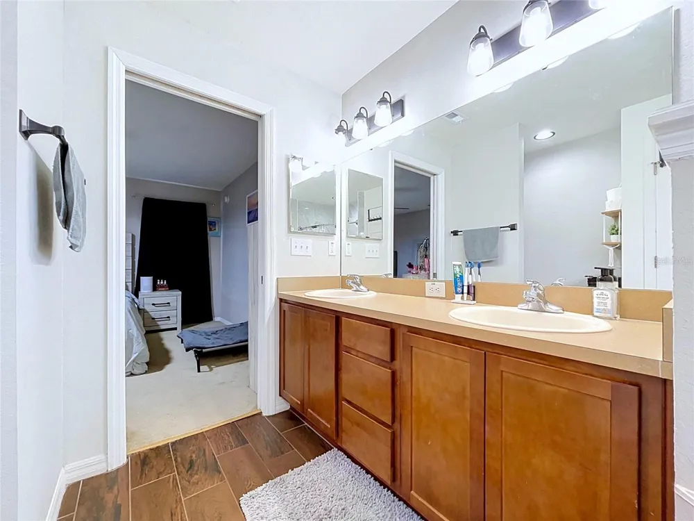 3217 ENCLAVE BOULEVARD Mulberry, FL 33860