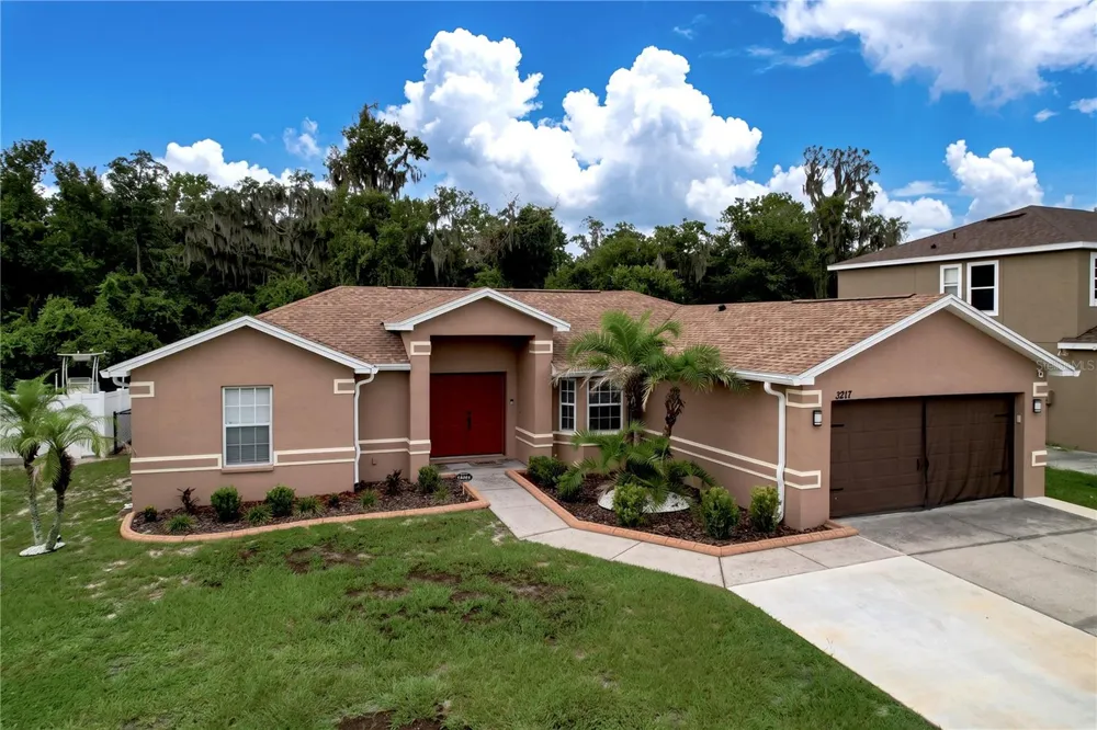 3217 ENCLAVE BOULEVARD Mulberry, FL 33860