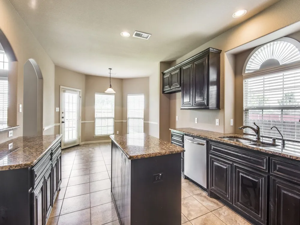 12112 Abernathy Circle McKinney, TX 75071