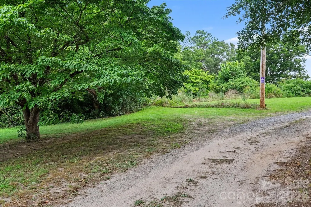 - Red Yam Farm Road Dallas, NC 28034