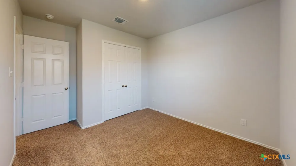 1905 Overland Trail Nolanville, TX 76559