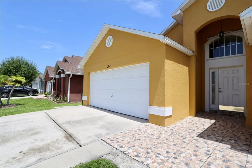 2169 REMINGTON POINTE BOULEVARD Kissimmee, FL 34743