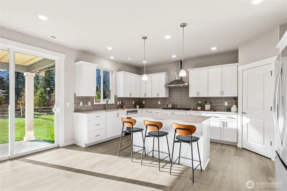 872 SE 11th Place #1 North Bend, WA 98045