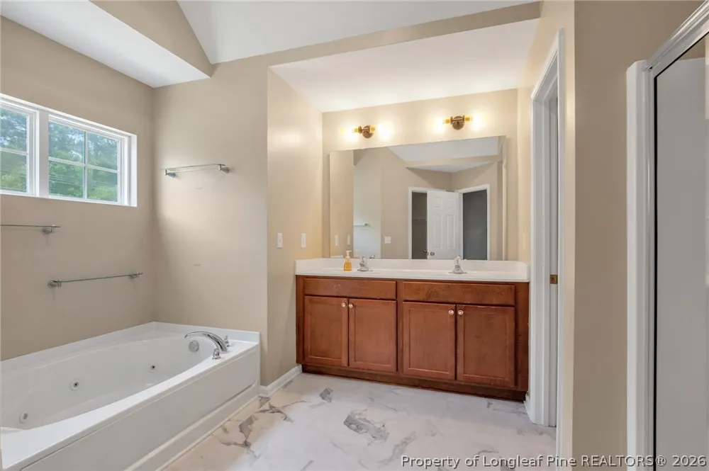 5720 Gentleman Drive Hope Mills, NC 28348