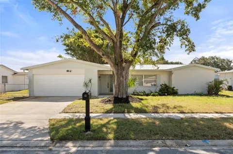 1840 SANDBAR DRIVE