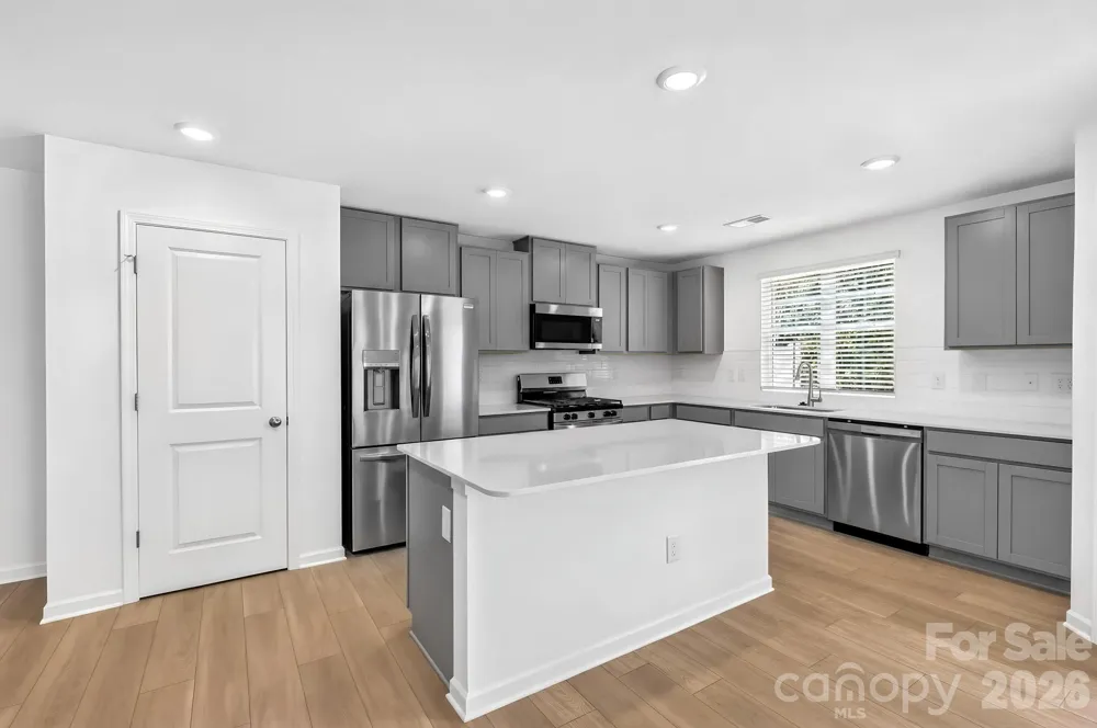 436 Sand Dunes Drive #85 Kannapolis, NC 28081