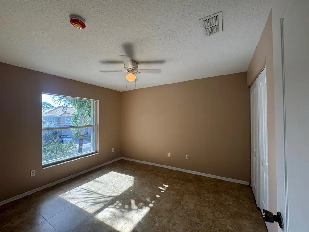 911 Seminole Palms Drive 
