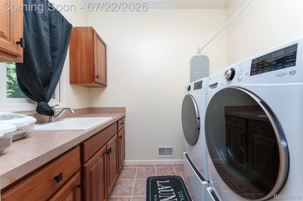 2280 Bullard Road Hartland Township, MI 48353