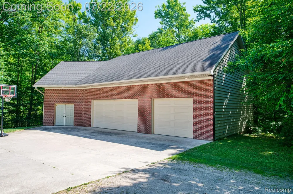 2280 Bullard Road Hartland Township, MI 48353