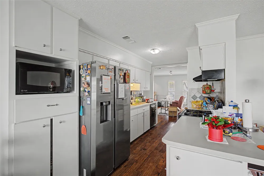 2009 Charleston Drive Bedford, TX 76022