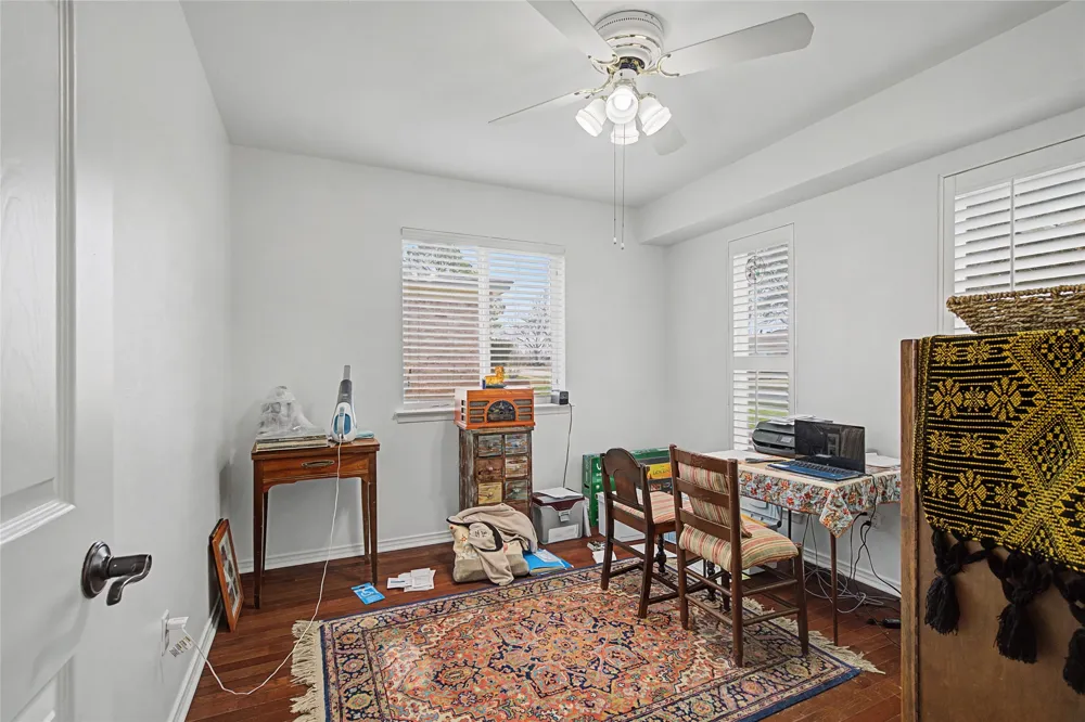 2009 Charleston Drive Bedford, TX 76022