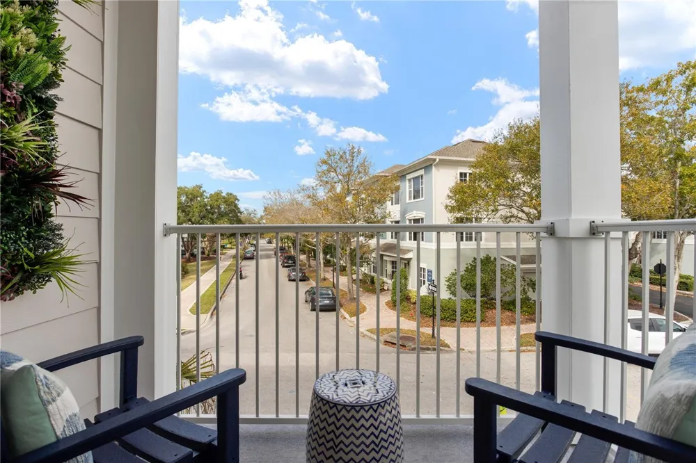 9612 MONTAGUE STREET Westchase, FL 33626
