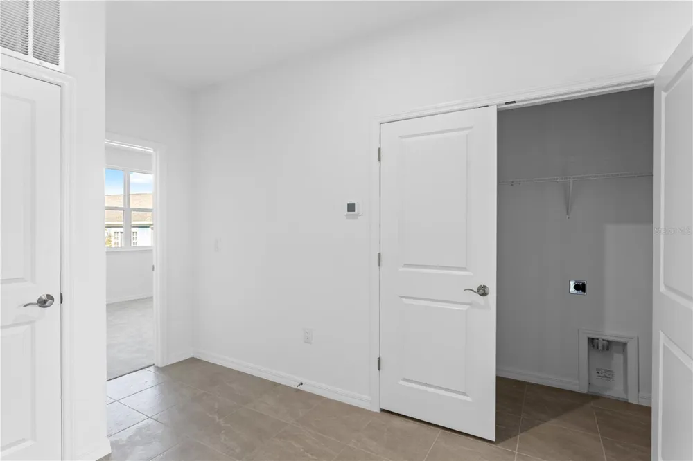 9612 MONTAGUE STREET Westchase, FL 33626