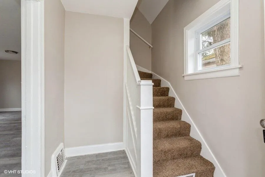 979 Lavette Avenue Benton Harbor City, MI 49022