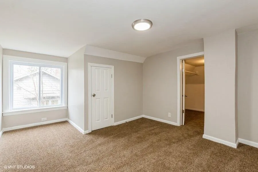 979 Lavette Avenue Benton Harbor City, MI 49022
