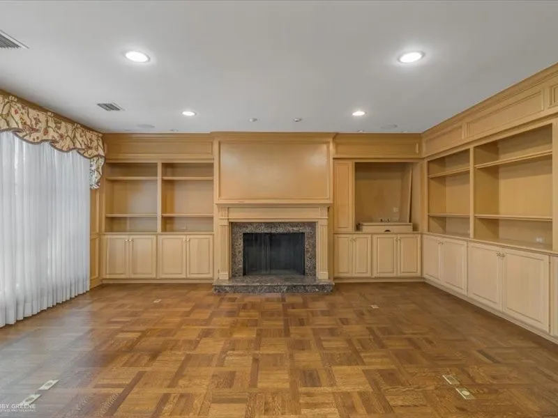 18 Dudley Square Shreveport, LA 71106