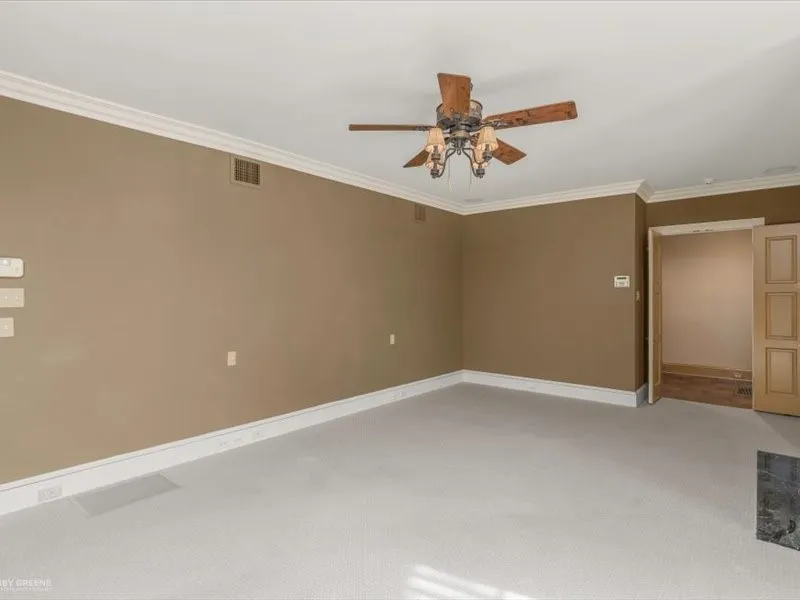 18 Dudley Square Shreveport, LA 71106