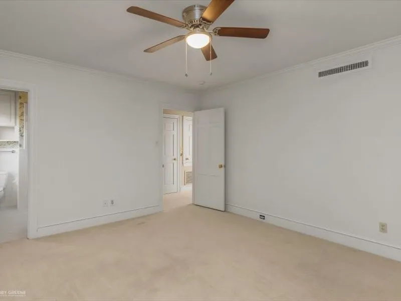 18 Dudley Square Shreveport, LA 71106