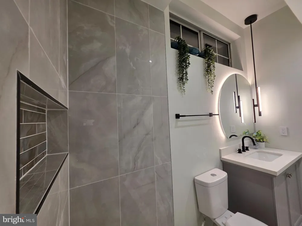 4524 SAINT THOMAS AVENUE Baltimore, MD 21206