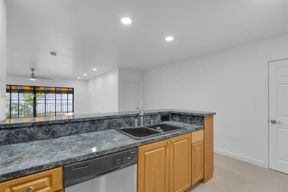 6433 Windmill Gate Rd #6433 Miami Lakes, FL 33014