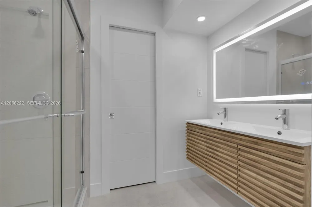 6433 Windmill Gate Rd #6433 Miami Lakes, FL 33014