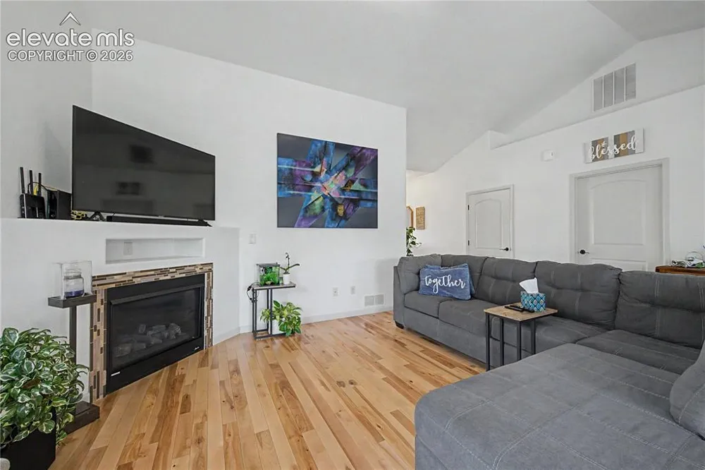 4046 S Cranberry Loop Canon City, CO 81212