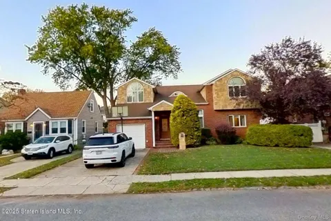 257 Locust Avenue