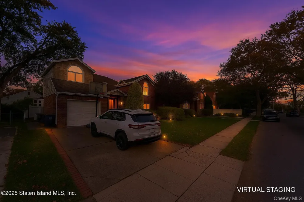 257 Locust Avenue Staten Island, NY 10306