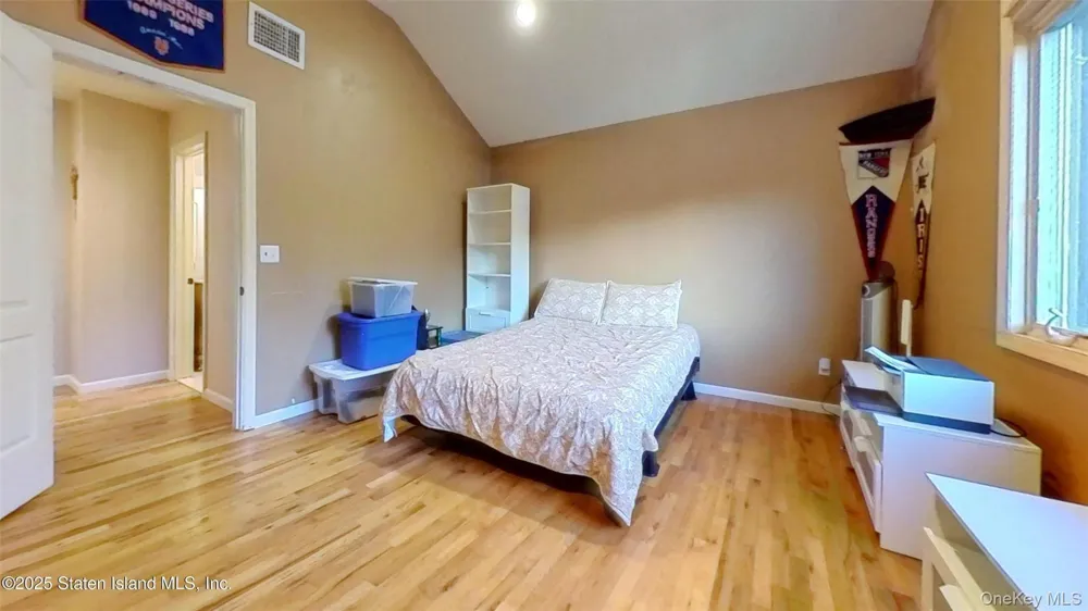 257 Locust Avenue Staten Island, NY 10306