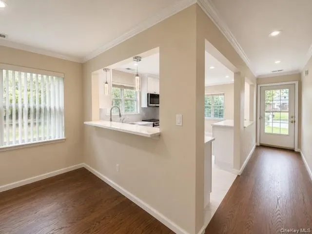 2 Herrels Circle Melville, NY 11747