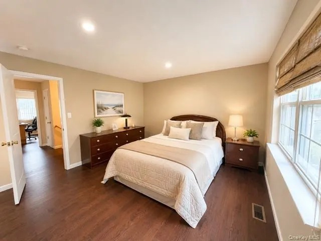 2 Herrels Circle Melville, NY 11747