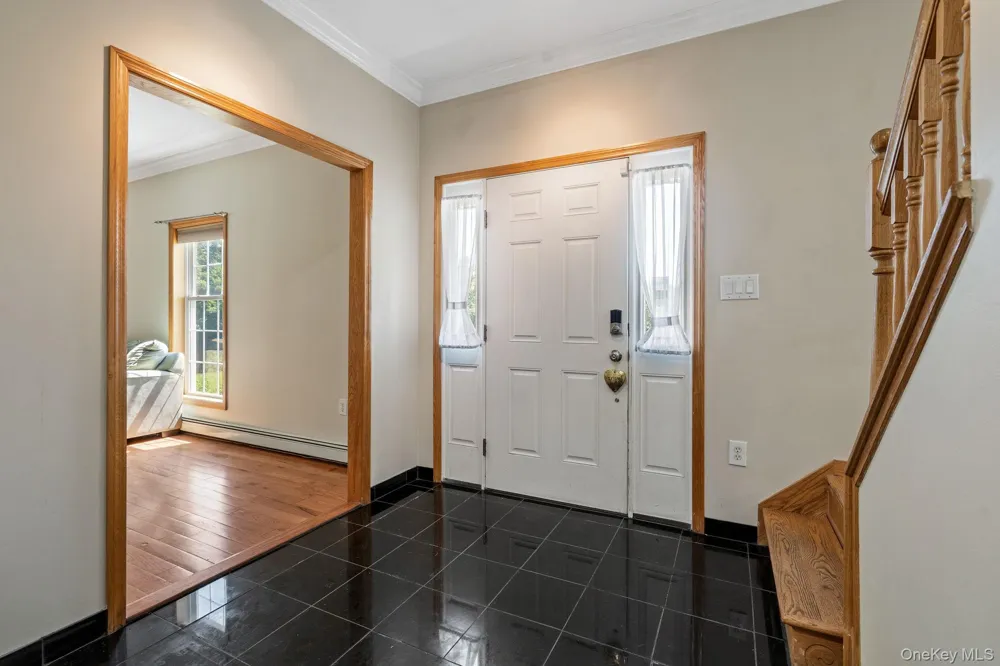 733 Lattintown Road Milton, NY 12547