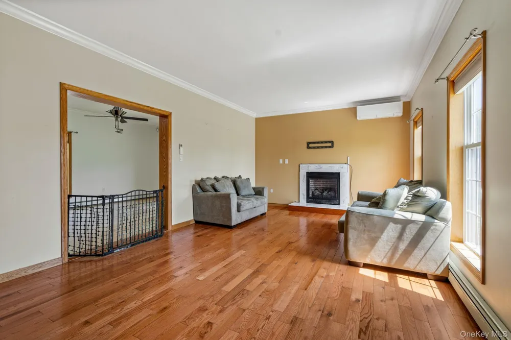 733 Lattintown Road Milton, NY 12547
