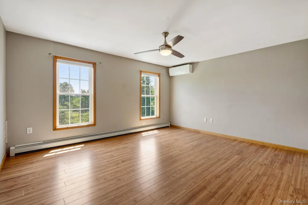 733 Lattintown Road Milton, NY 12547