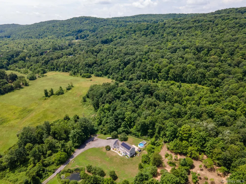 733 Lattintown Road Milton, NY 12547