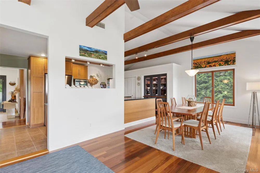 2245 Little Peconic Bay Lane Southold, NY 11971