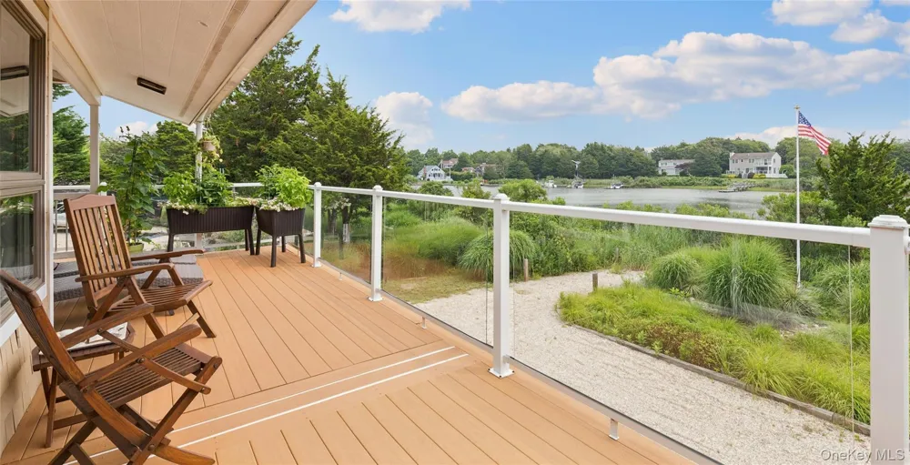 2245 Little Peconic Bay Lane Southold, NY 11971